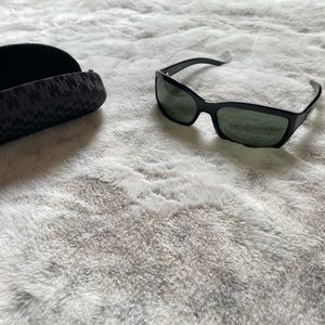 Max Mara Black Sunglasses (90s Style)